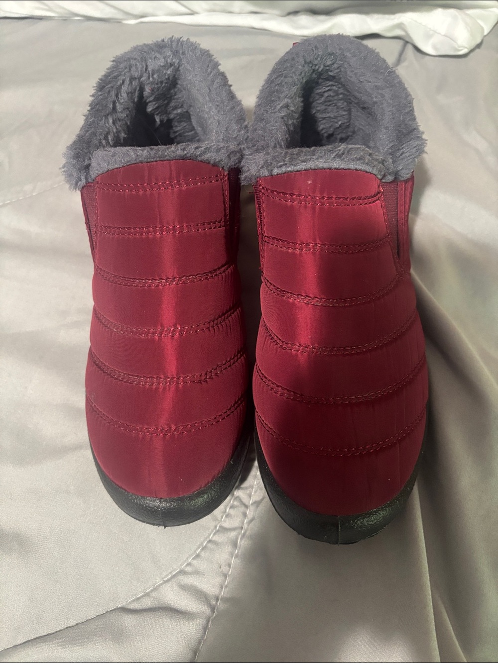 Women's Burgundy Quilted Slip-On Slippers with Gray Faux-Fur Lining